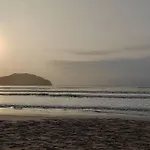 Casa Pe Na Areia - Pereque Acu
